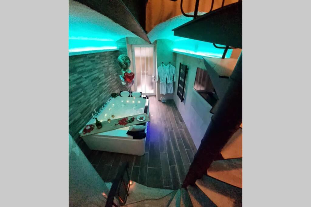 Arty Jaccuzi&spa Centre De Gamme *
